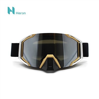 Изготовленные на заказ очки для грязного велосипеда